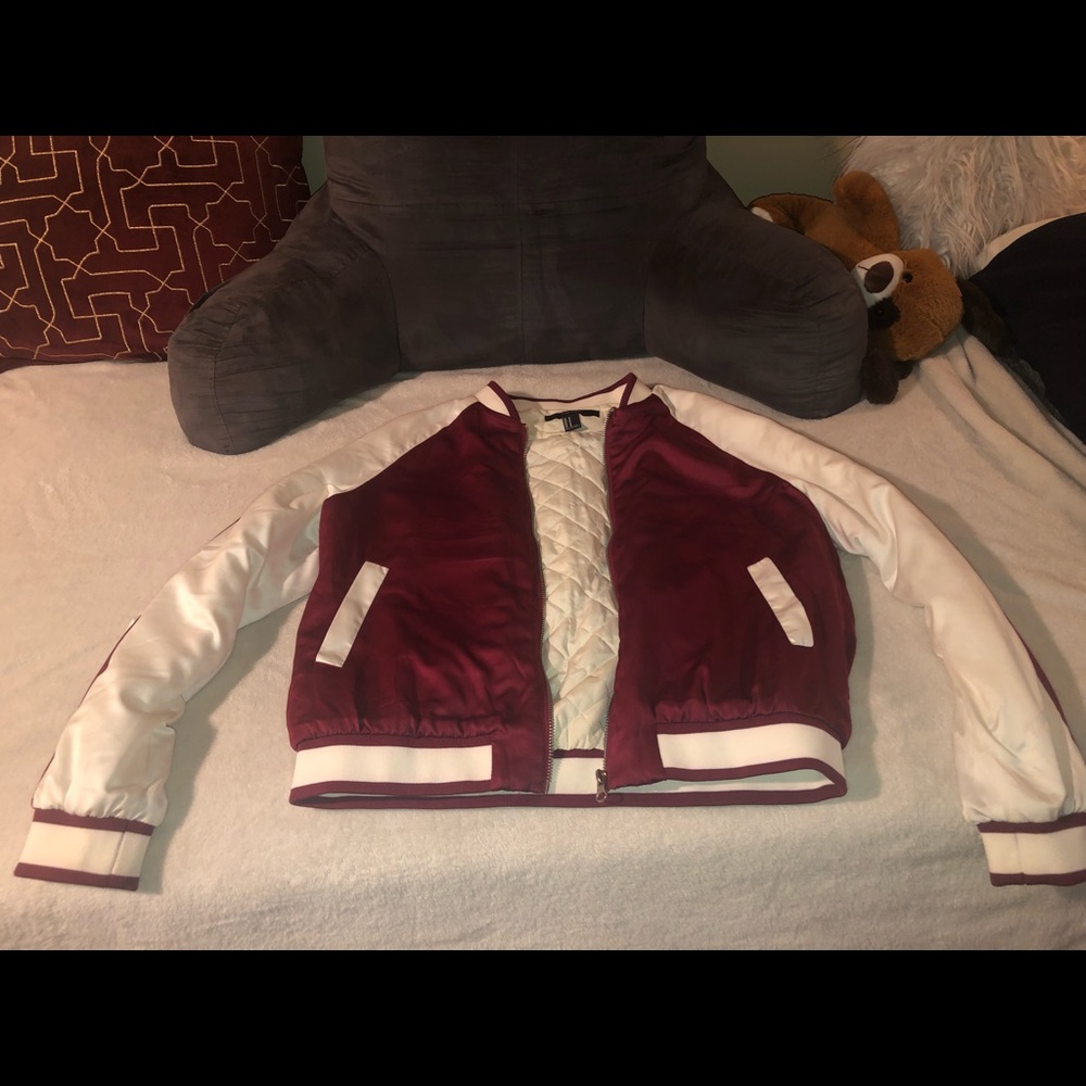 BURGUNDY FLORAL BOMBER JACKET M - Picture 2 of 3